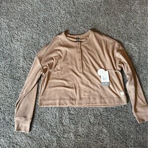 Vuori Women's Long Sleeve Sunrise Oversize Henley